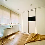 Apartment Apto De Diseno Centro Parking Calefaccion Aire Wifi